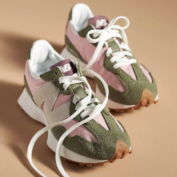 New Balance 327 Casual Women's Sneakers Shoes Size 7 Avocado Pink White NEW - Picture 2 of 10
